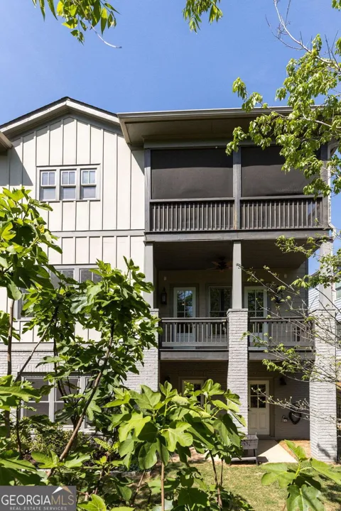 35 McEvoy LN