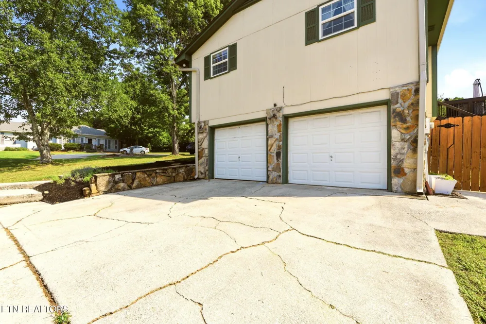 11336 Twin View Drive Knoxville, TN 37932