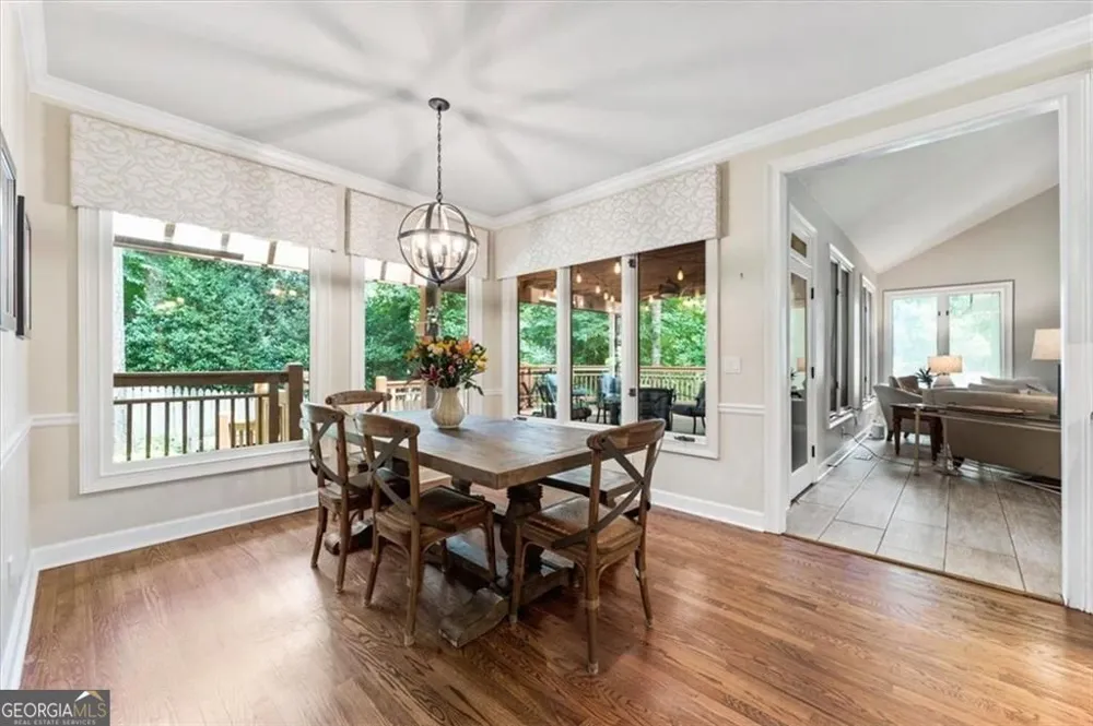 2919 Mountain TRCE NE Roswell, GA 30075