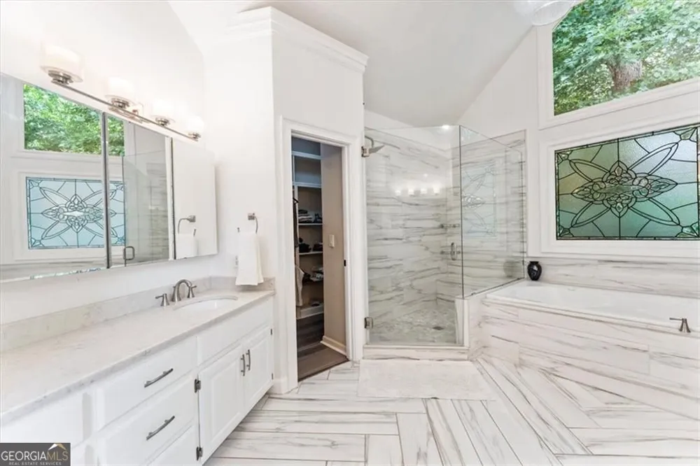 2919 Mountain TRCE NE Roswell, GA 30075