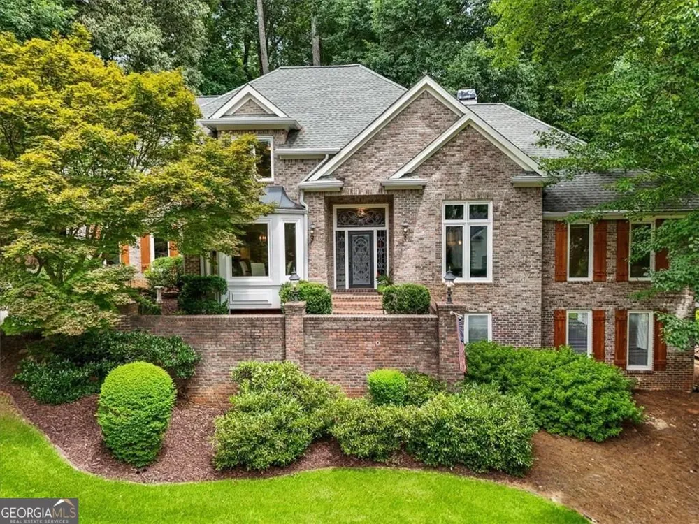 2919 Mountain TRCE NE Roswell, GA 30075