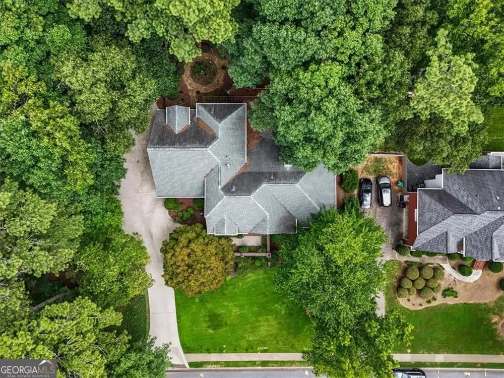 2919 Mountain TRCE NE Roswell, GA 30075