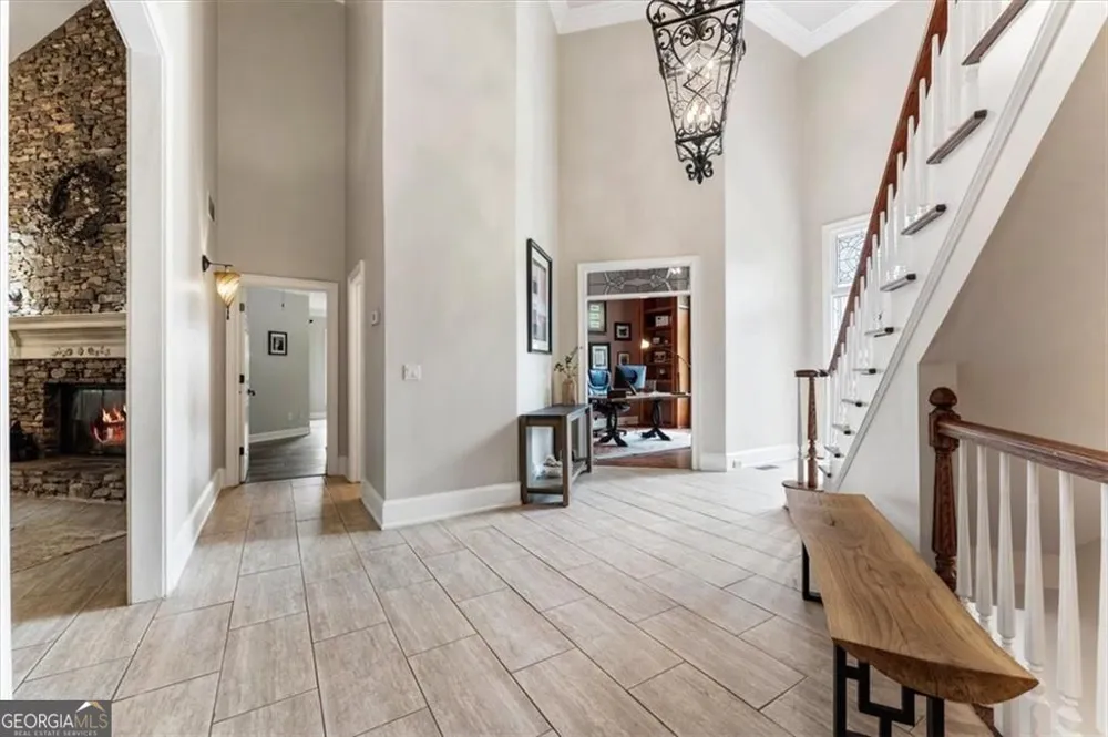 2919 Mountain TRCE NE Roswell, GA 30075