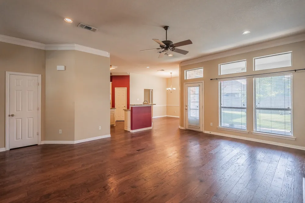 8152 Vine Wood Drive North Richland Hills, TX 76182
