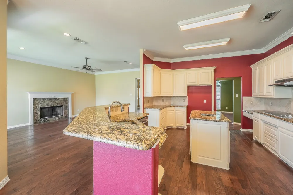 8152 Vine Wood Drive North Richland Hills, TX 76182