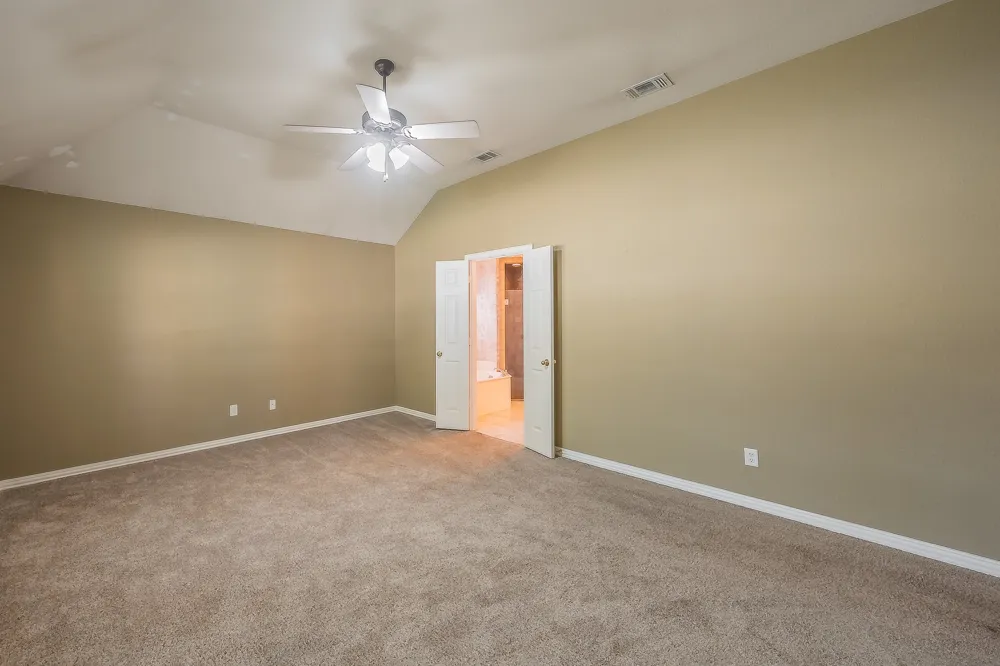 8152 Vine Wood Drive North Richland Hills, TX 76182