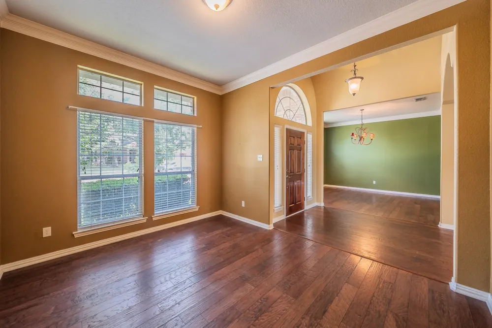 8152 Vine Wood Drive North Richland Hills, TX 76182
