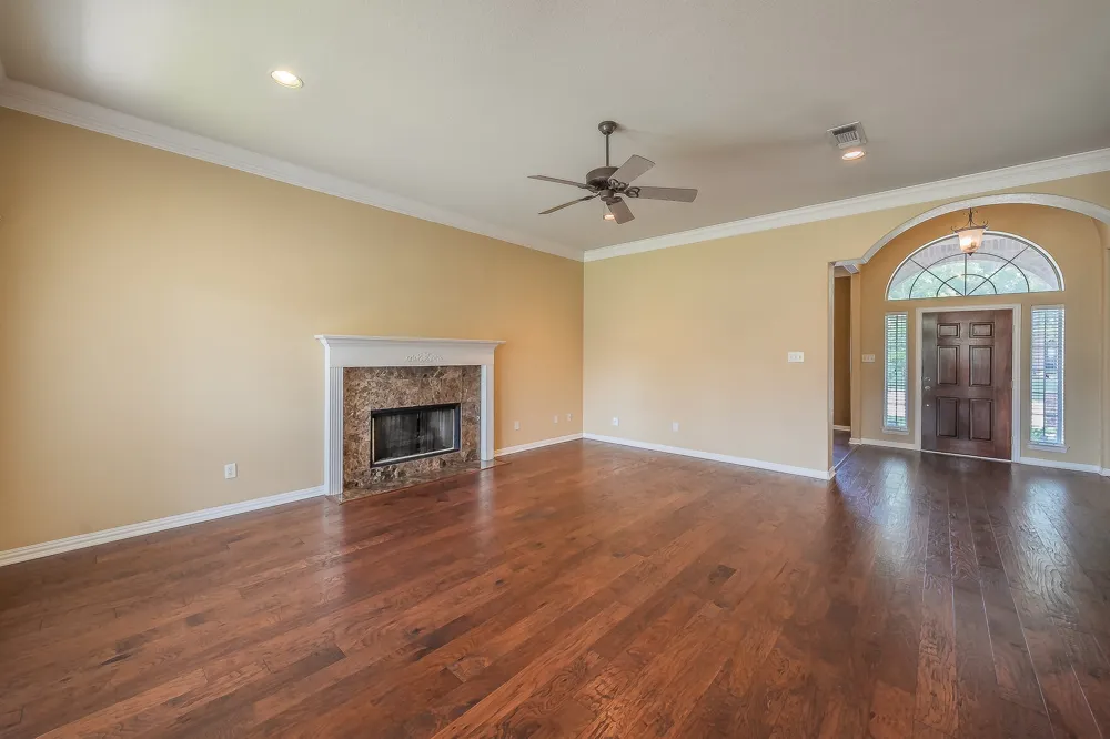 8152 Vine Wood Drive North Richland Hills, TX 76182