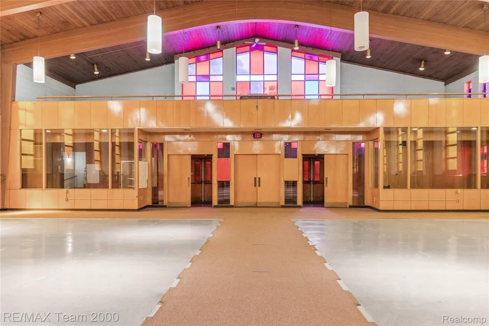 26123 McDonald Street Dearborn Heights City, MI 48125