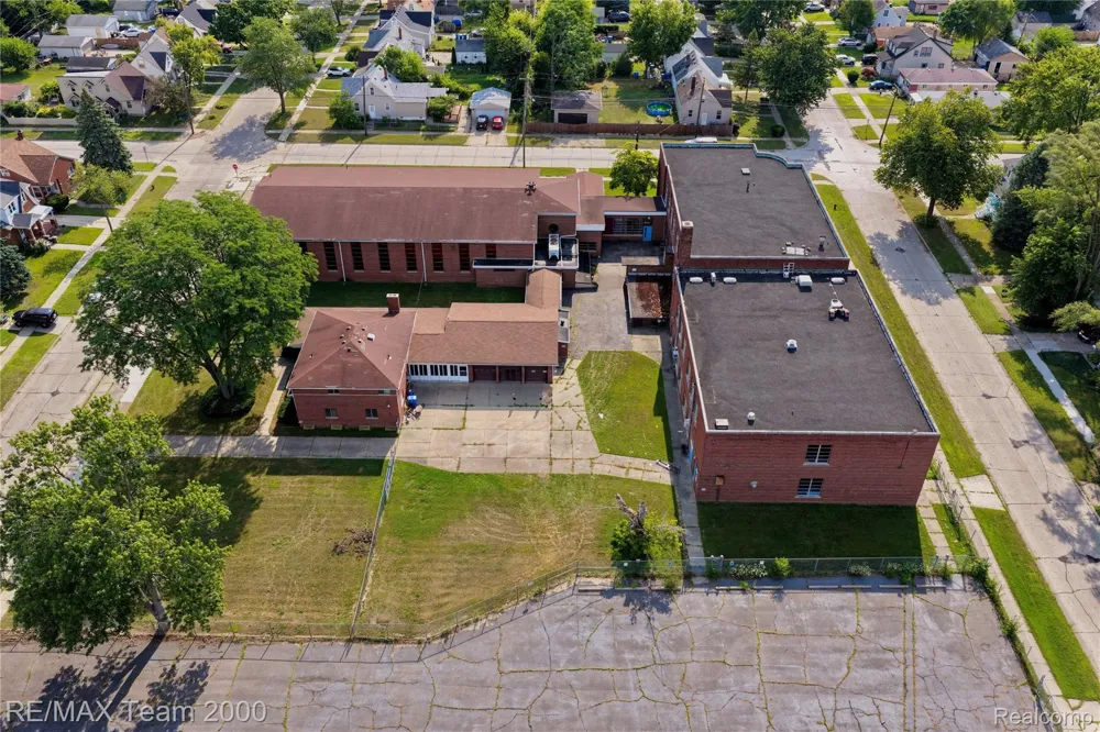 26123 McDonald Street Dearborn Heights City, MI 48125