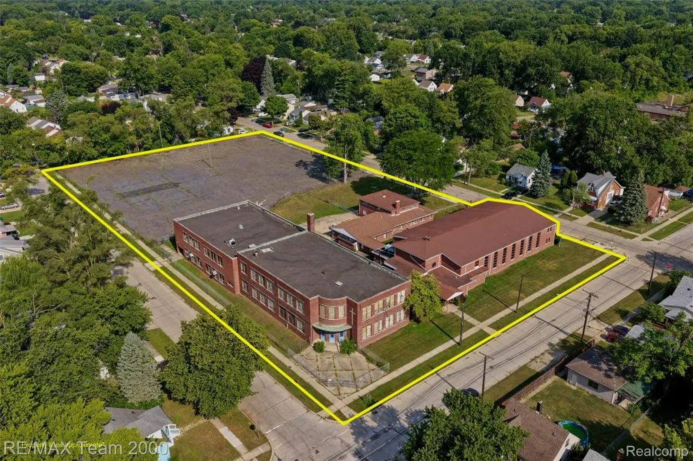 26123 McDonald Street Dearborn Heights City, MI 48125