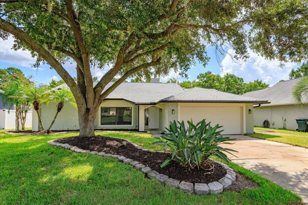1006 BECKSTROM DRIVE Oviedo, FL 32765