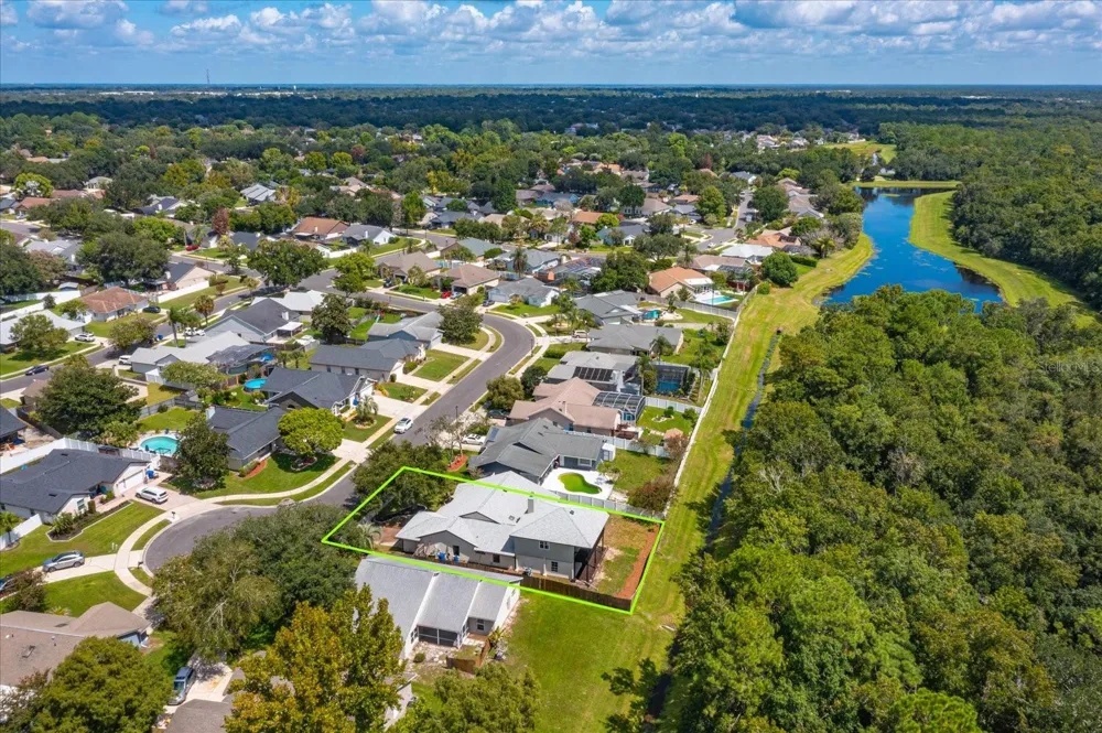 1006 BECKSTROM DRIVE Oviedo, FL 32765