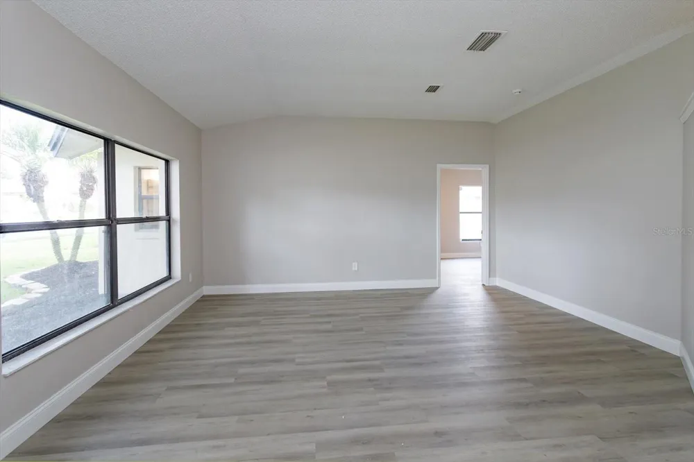 1006 BECKSTROM DRIVE Oviedo, FL 32765
