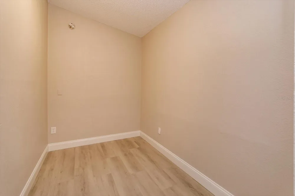 1006 BECKSTROM DRIVE Oviedo, FL 32765