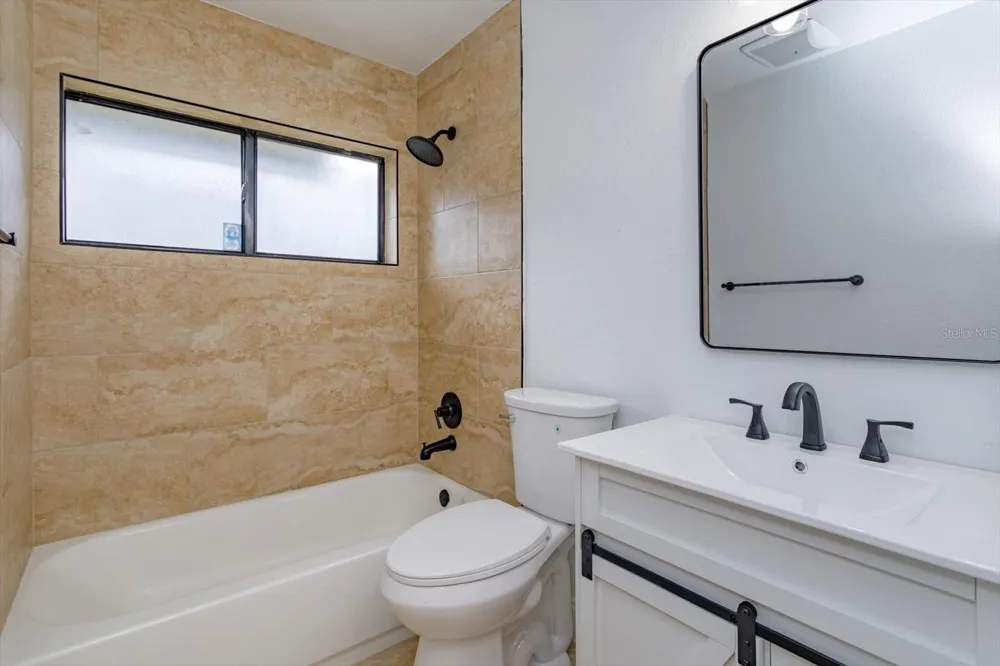 1006 BECKSTROM DRIVE Oviedo, FL 32765