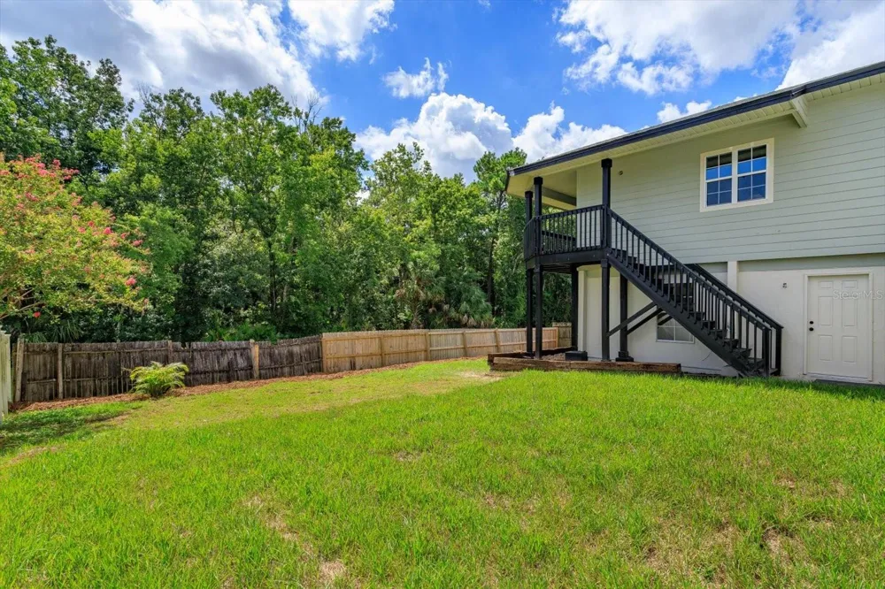 1006 BECKSTROM DRIVE Oviedo, FL 32765