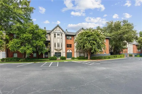 6851 Roswell Road #K24