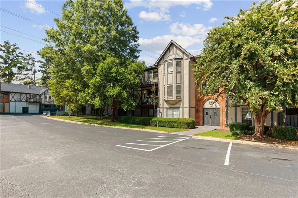 6851 Roswell Road #K24 Sandy Springs, GA 30328