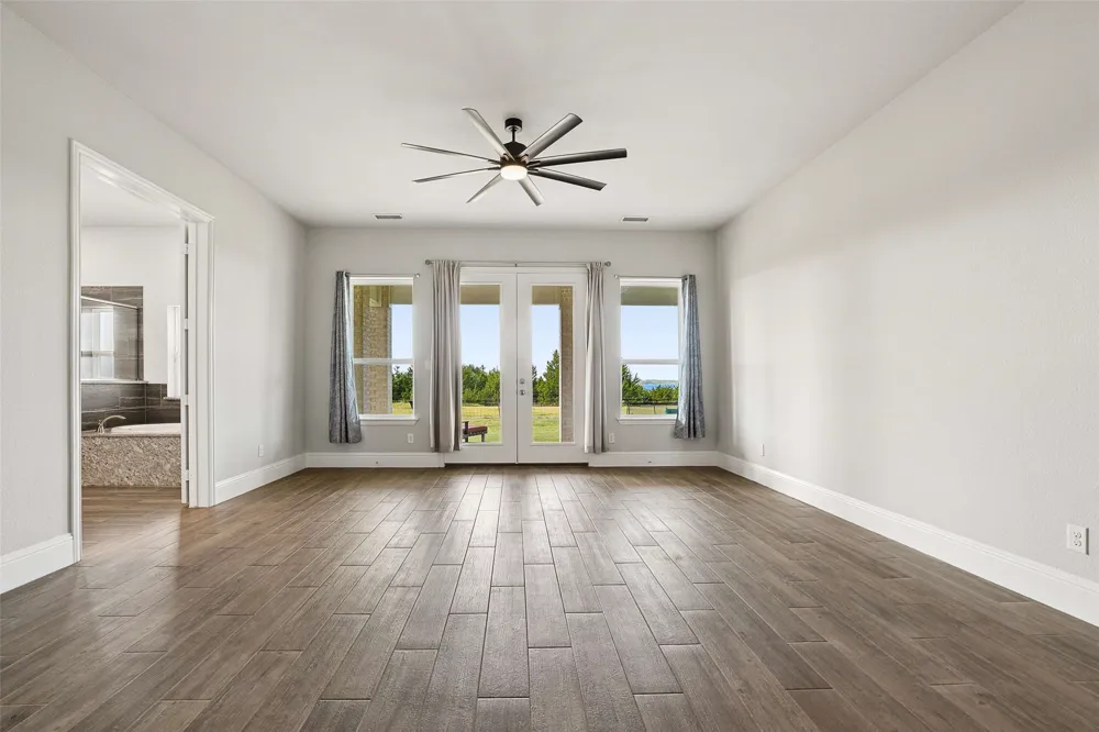 8032 County Road 436 Princeton, TX 75407