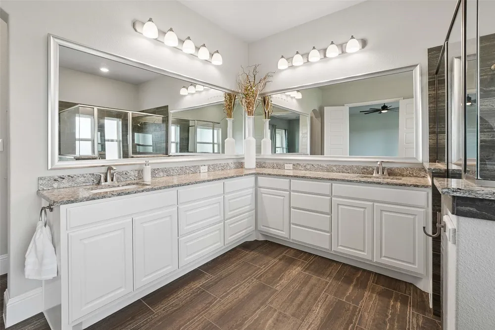 8032 County Road 436 Princeton, TX 75407