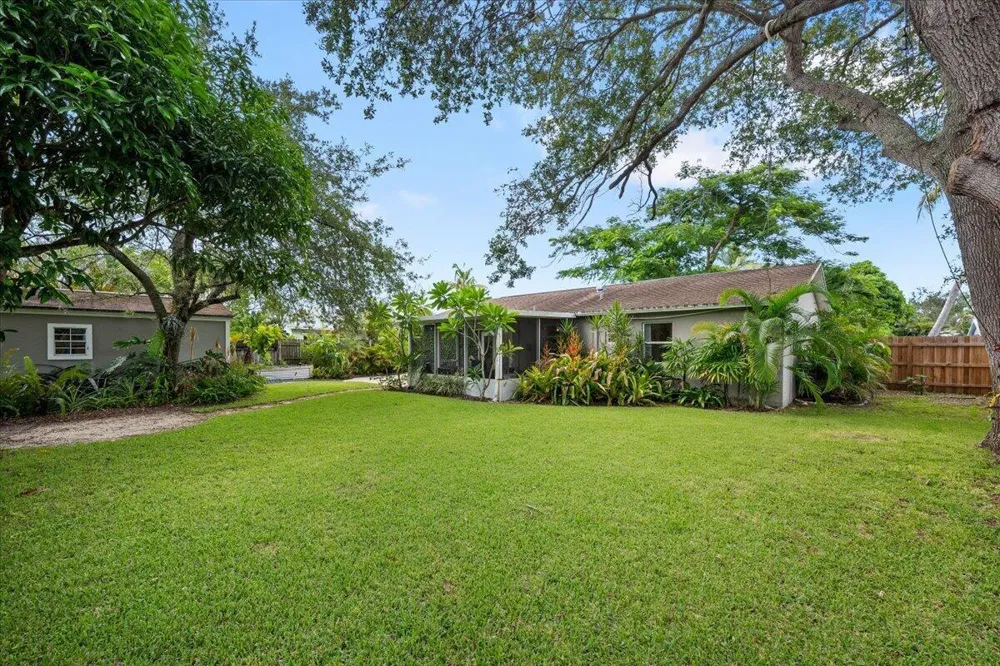 710 Cree Street Jupiter, FL 33458