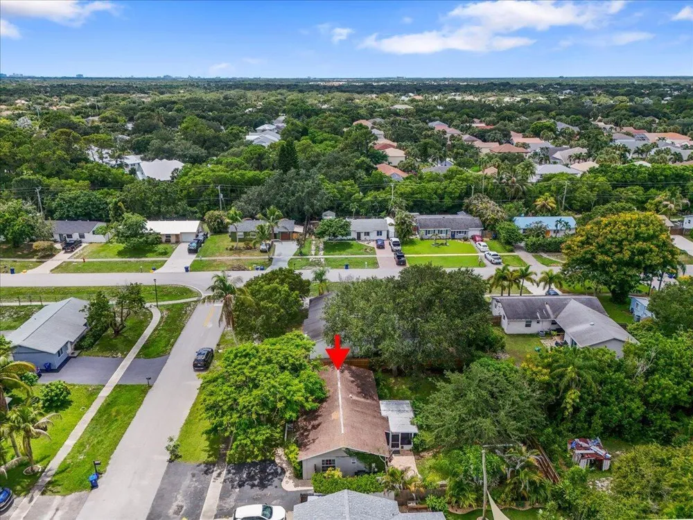 710 Cree Street Jupiter, FL 33458