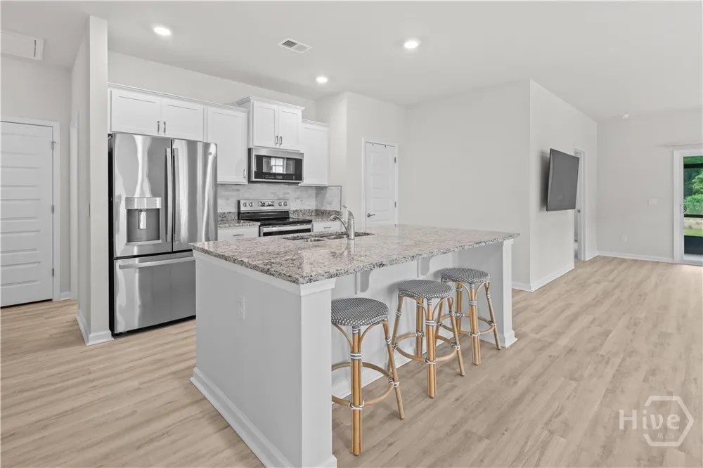 171 Holloway Hill Pooler, GA 31322