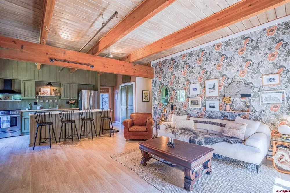 32 Hunter Hill Road #B205 Crested Butte, CO 81225
