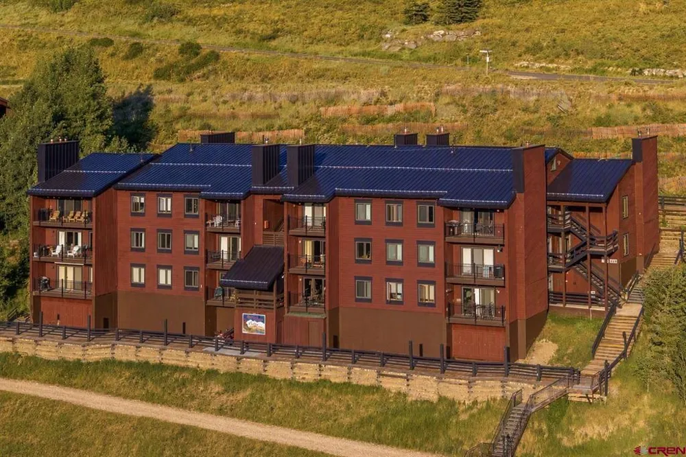 32 Hunter Hill Road #B205 Crested Butte, CO 81225