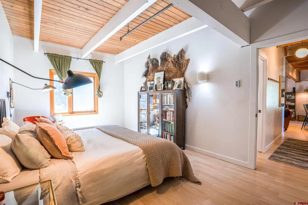 32 Hunter Hill Road #B205 Crested Butte, CO 81225