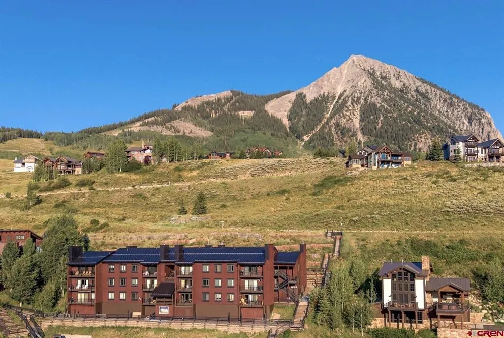 32 Hunter Hill Road #B205 Crested Butte, CO 81225