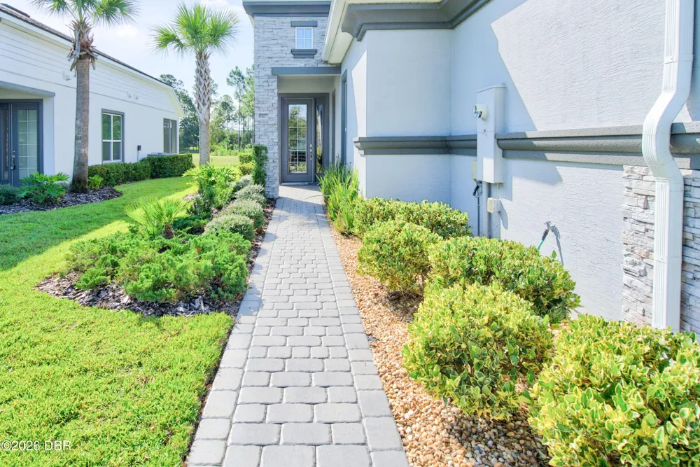 30 Longridge Lane Ormond Beach, FL 32174