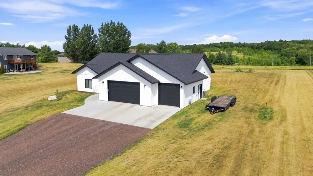 15400 Trillium Trail Lake Park, MN 56554