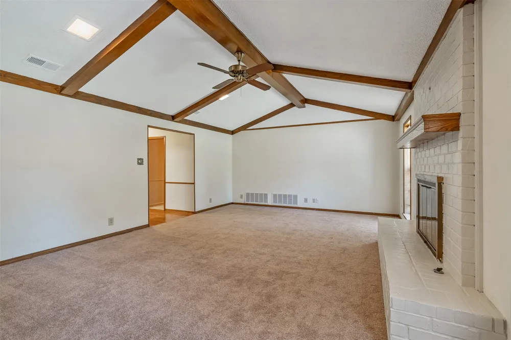 2814 Pineview Tyler, TX 75704