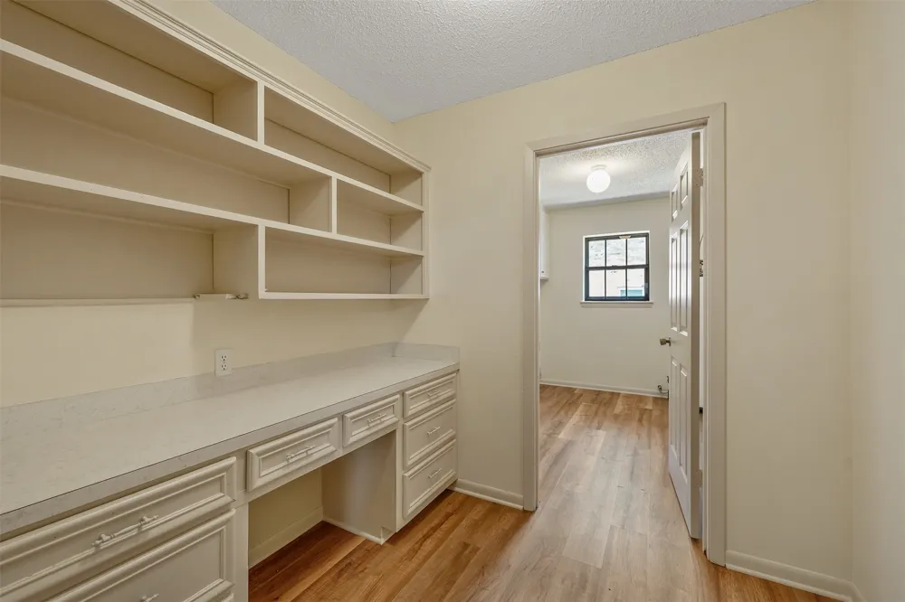2814 Pineview Tyler, TX 75704