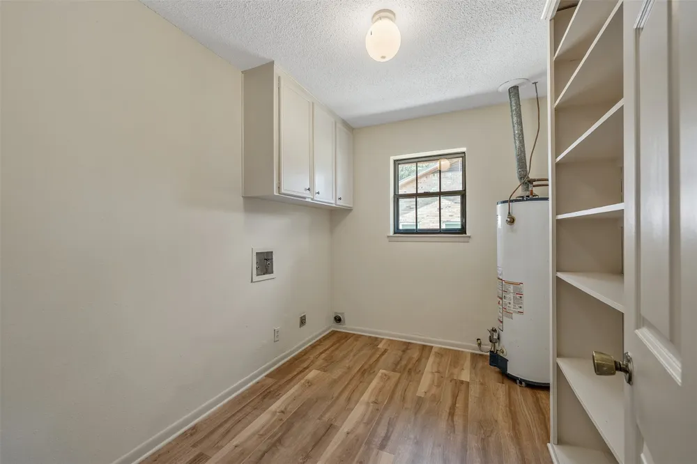 2814 Pineview Tyler, TX 75704