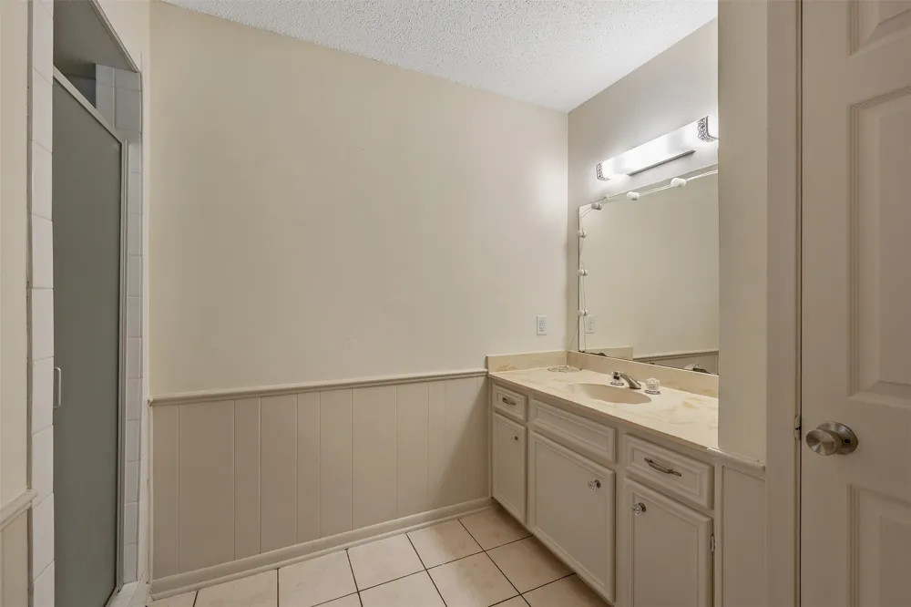 2814 Pineview Tyler, TX 75704