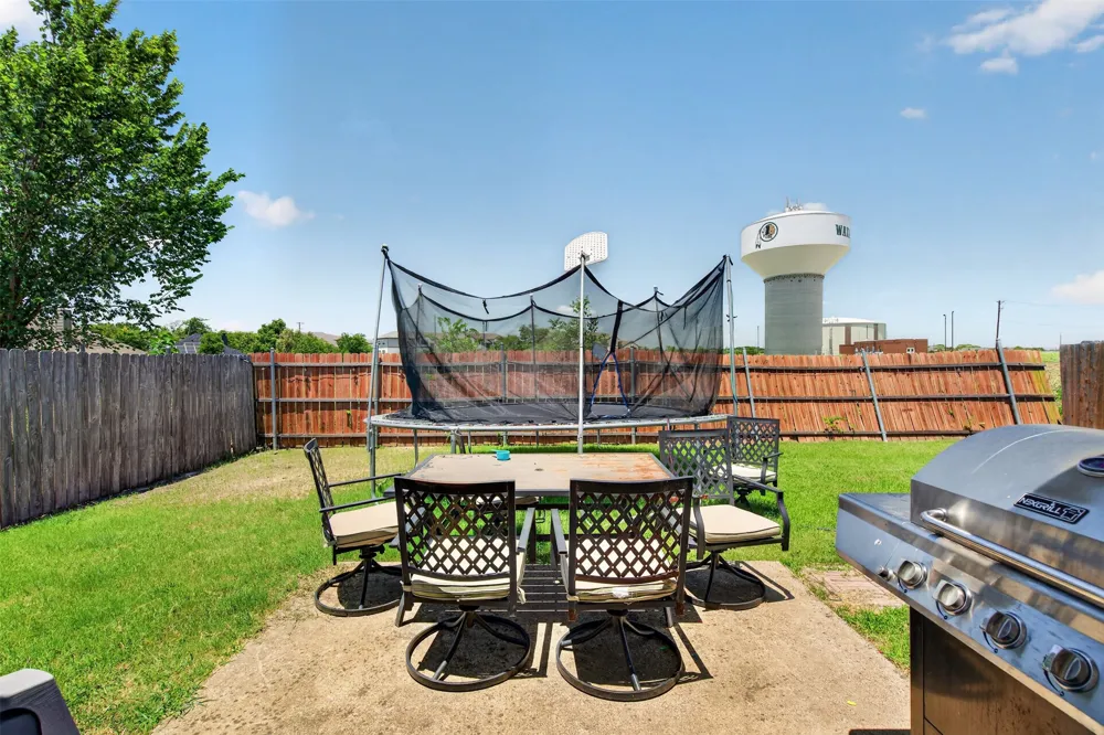 103 Post Oak Drive Waxahachie, TX 75165