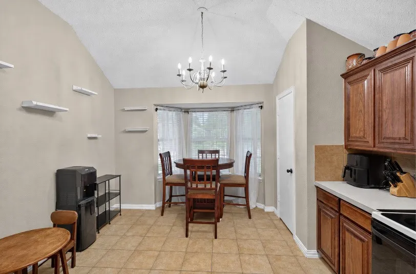 103 Post Oak Drive Waxahachie, TX 75165