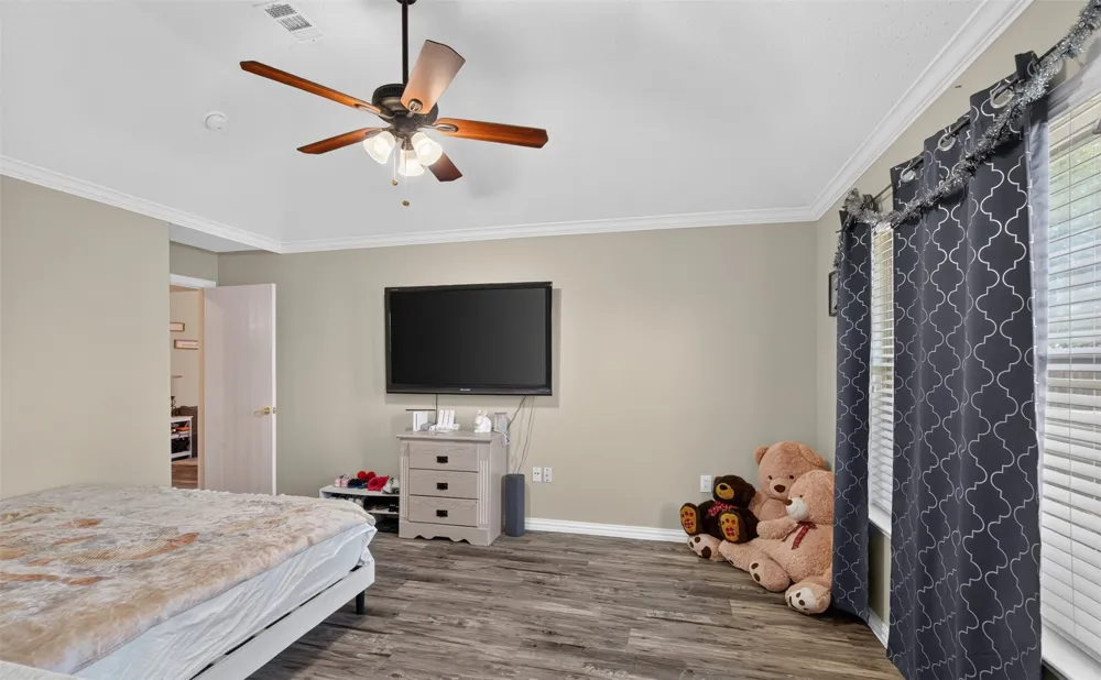 103 Post Oak Drive Waxahachie, TX 75165