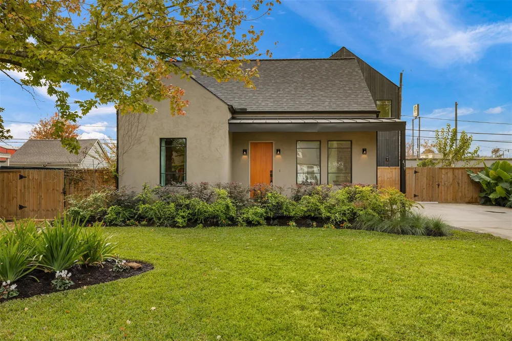 419 W 30th Street Houston, TX 77018