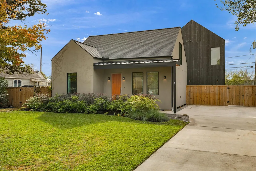 419 W 30th Street Houston, TX 77018