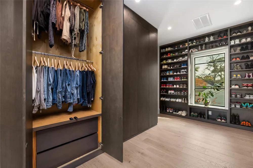 419 W 30th Street Houston, TX 77018