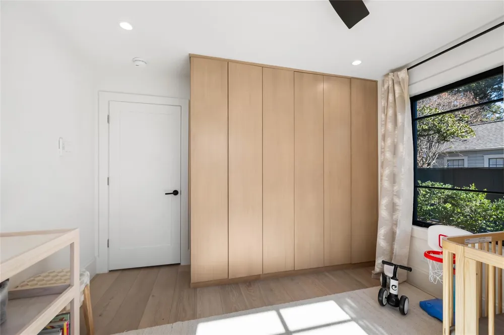 419 W 30th Street Houston, TX 77018