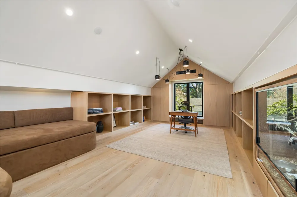 419 W 30th Street Houston, TX 77018