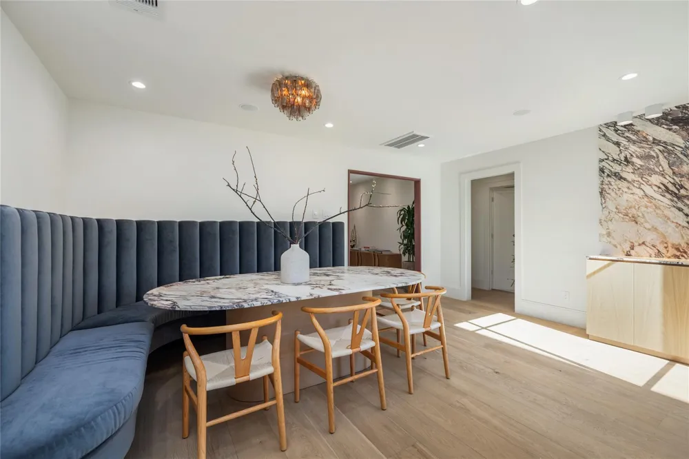 419 W 30th Street Houston, TX 77018
