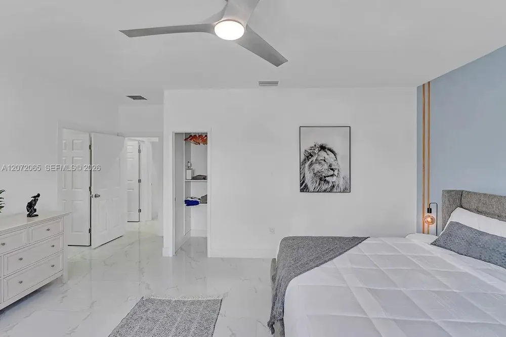 10245 SW 212th St Cutler Bay, FL 33189