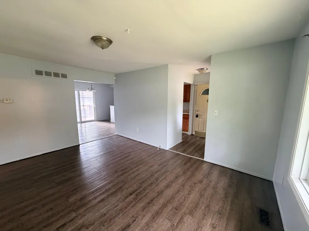 30058 Halecreek Street Romulus, MI 48174