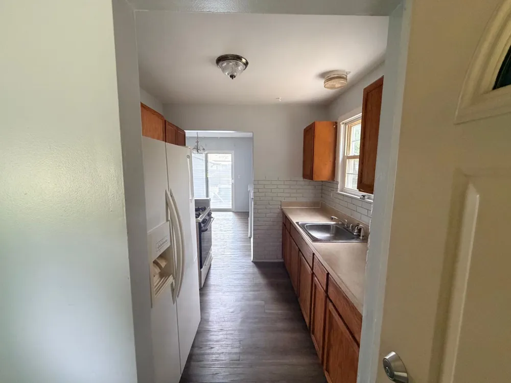 30058 Halecreek Street Romulus, MI 48174